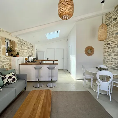 Appartement Cosy Avec Terrasse Saint-Gervasy Exterior photo